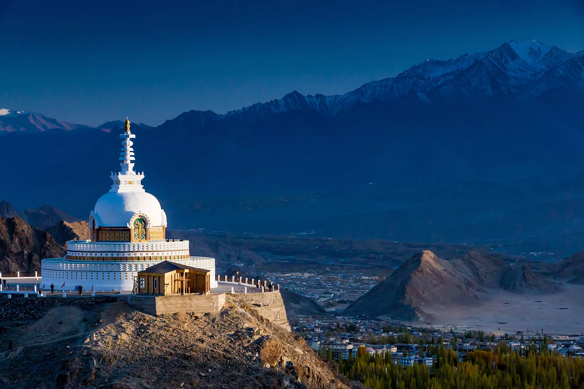 Tibet, Shankar Buddhista Sztúpa, Leh, Ladakh, India