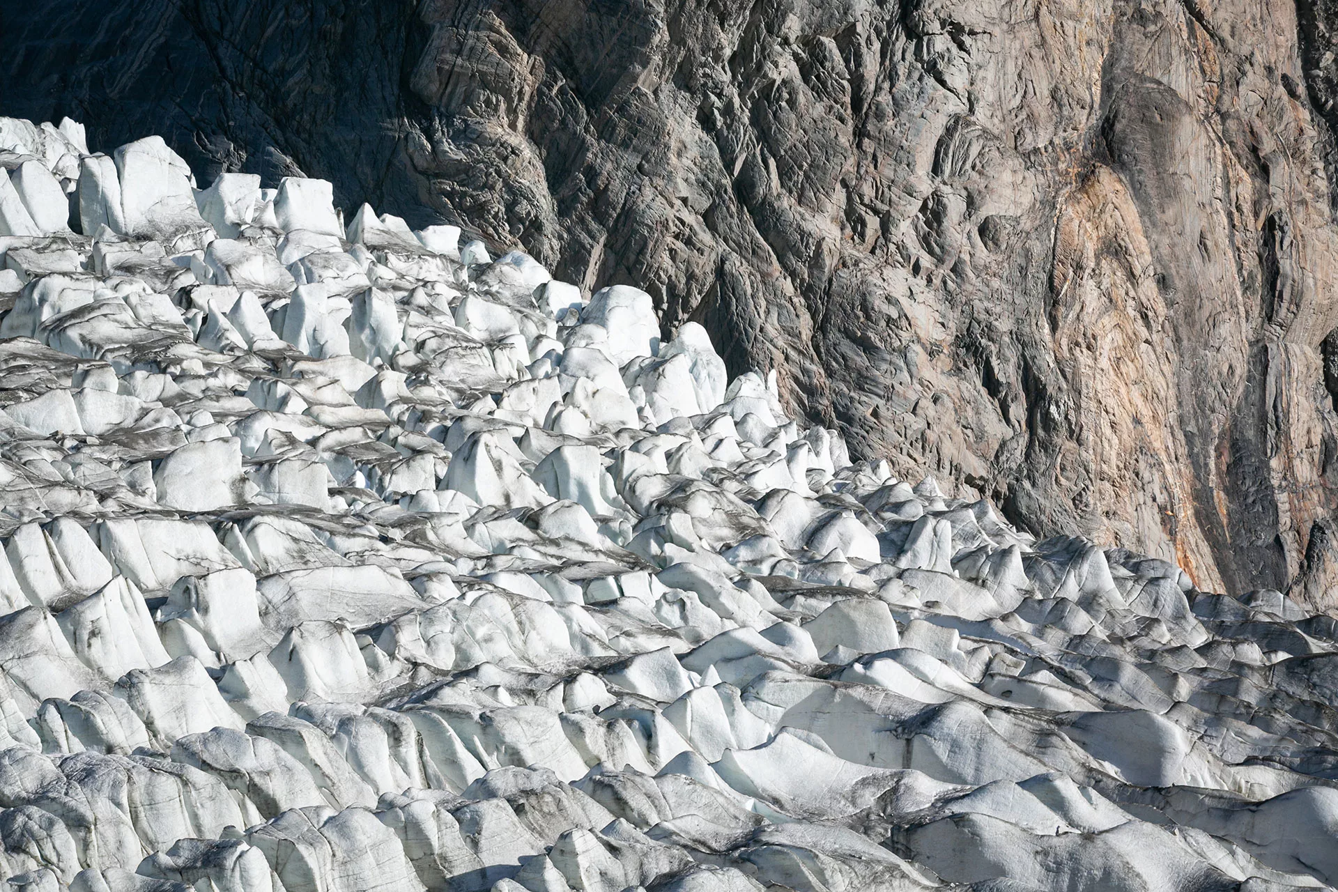 A Passu gleccser jégtornyai Észak Pakisztánban a Karakoram hegységben