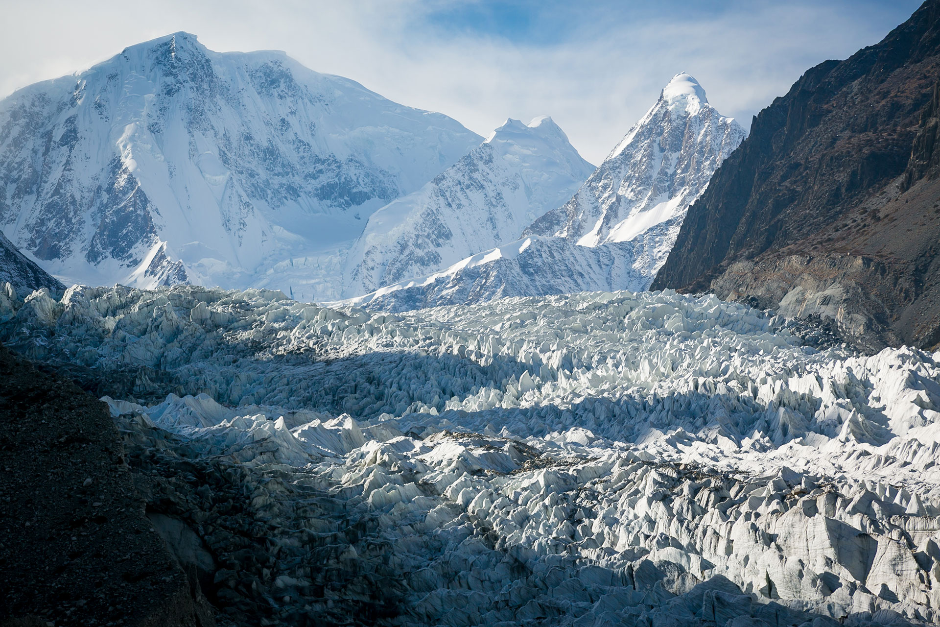 Passu glacier