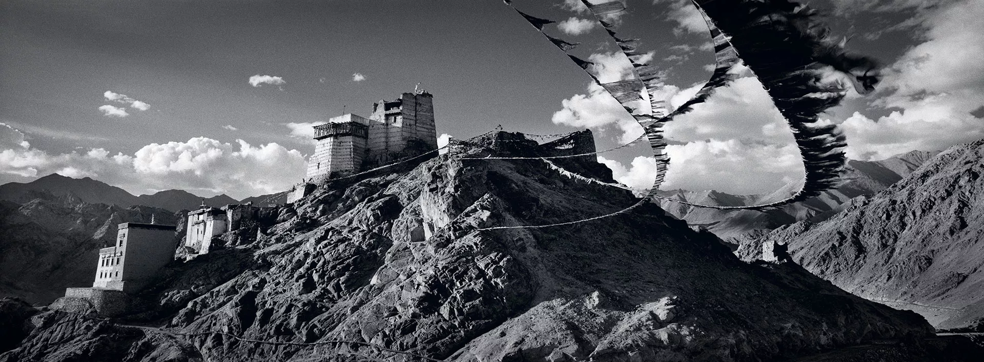 Tibet Ladakh, India, Leh, imazászlók, Tsemo kolostor