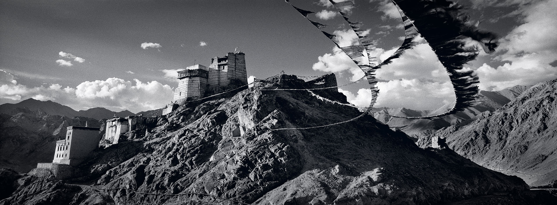 Tibet Ladakh, India, Leh, imazászlók, Tsemo kolostor