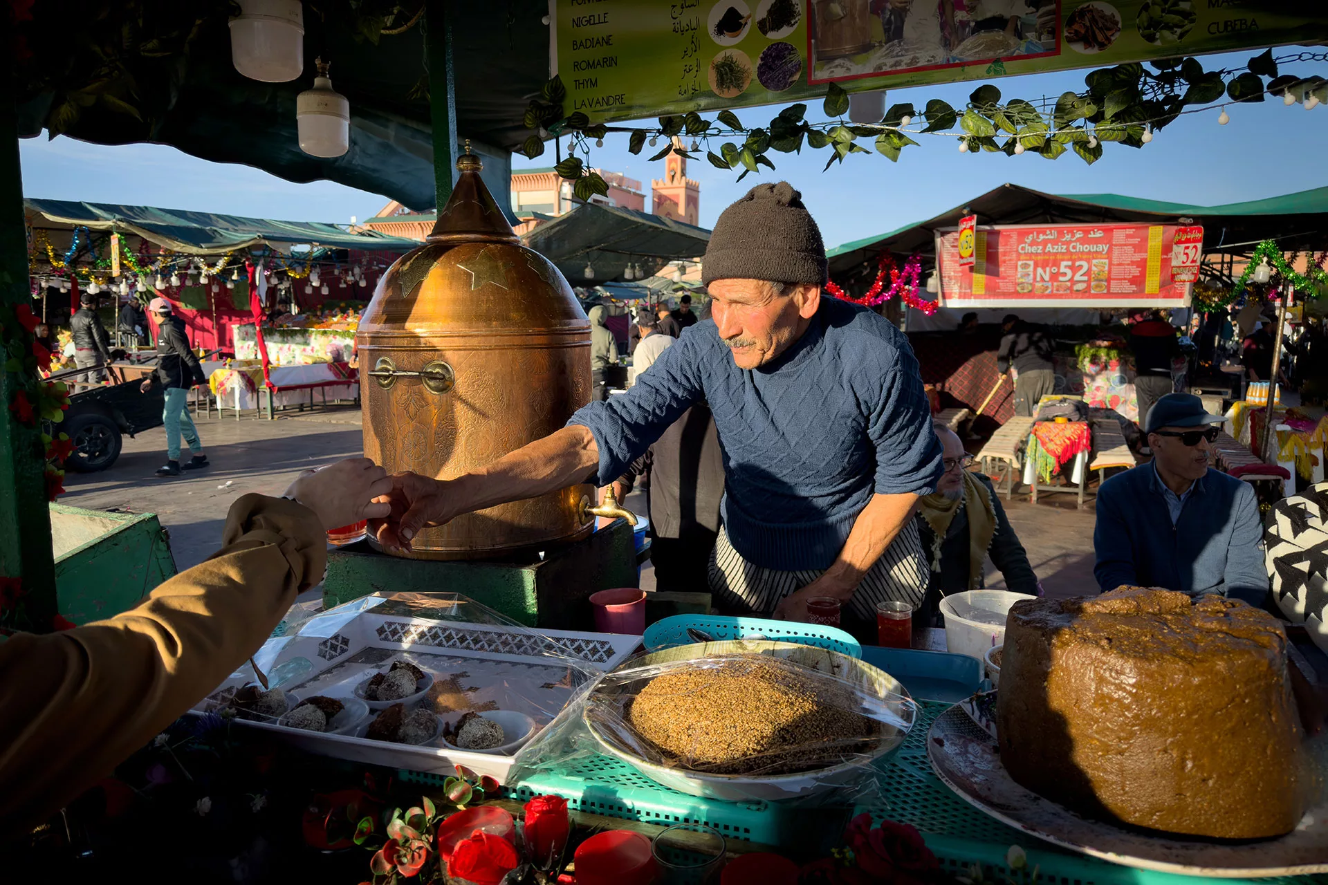 Street food a Jemaa el-Fna téren Marakeshben Marokkóban