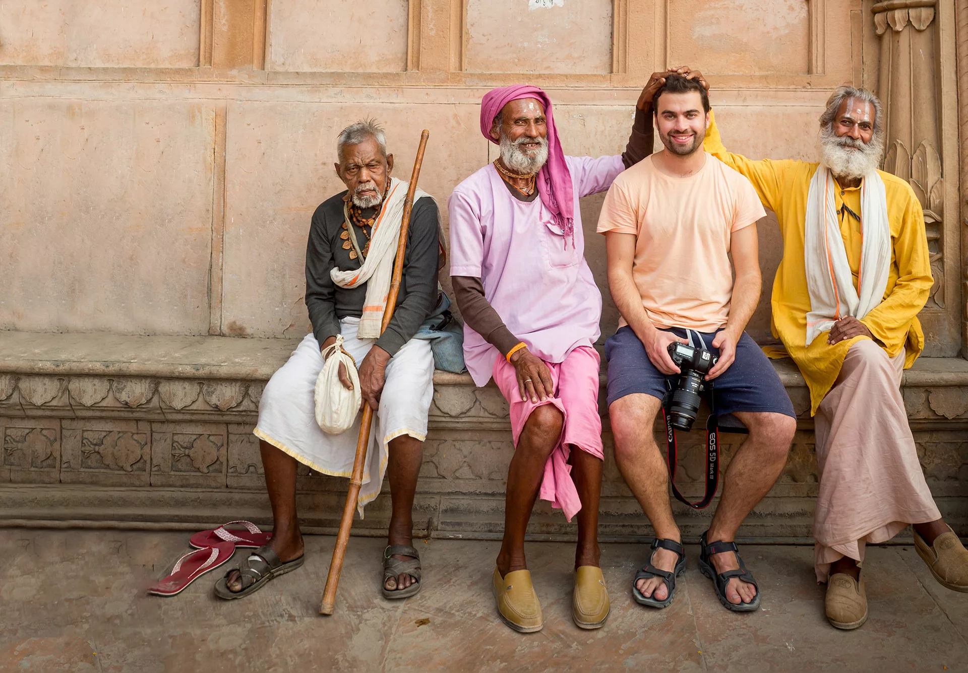 Kocsány Kornél fotográfus, a Kincseskamera túravezetője hin